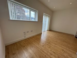 Lounge 3- click for photo gallery